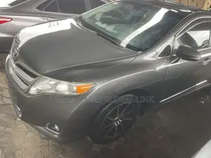 Toyota Venza 2010 Gray