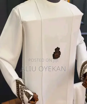Senator Wears Ready to Wear