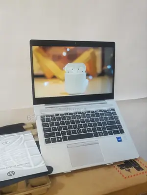 New Laptop HP ProBook 440 G7 32GB Intel Core i5 SSD 256GB