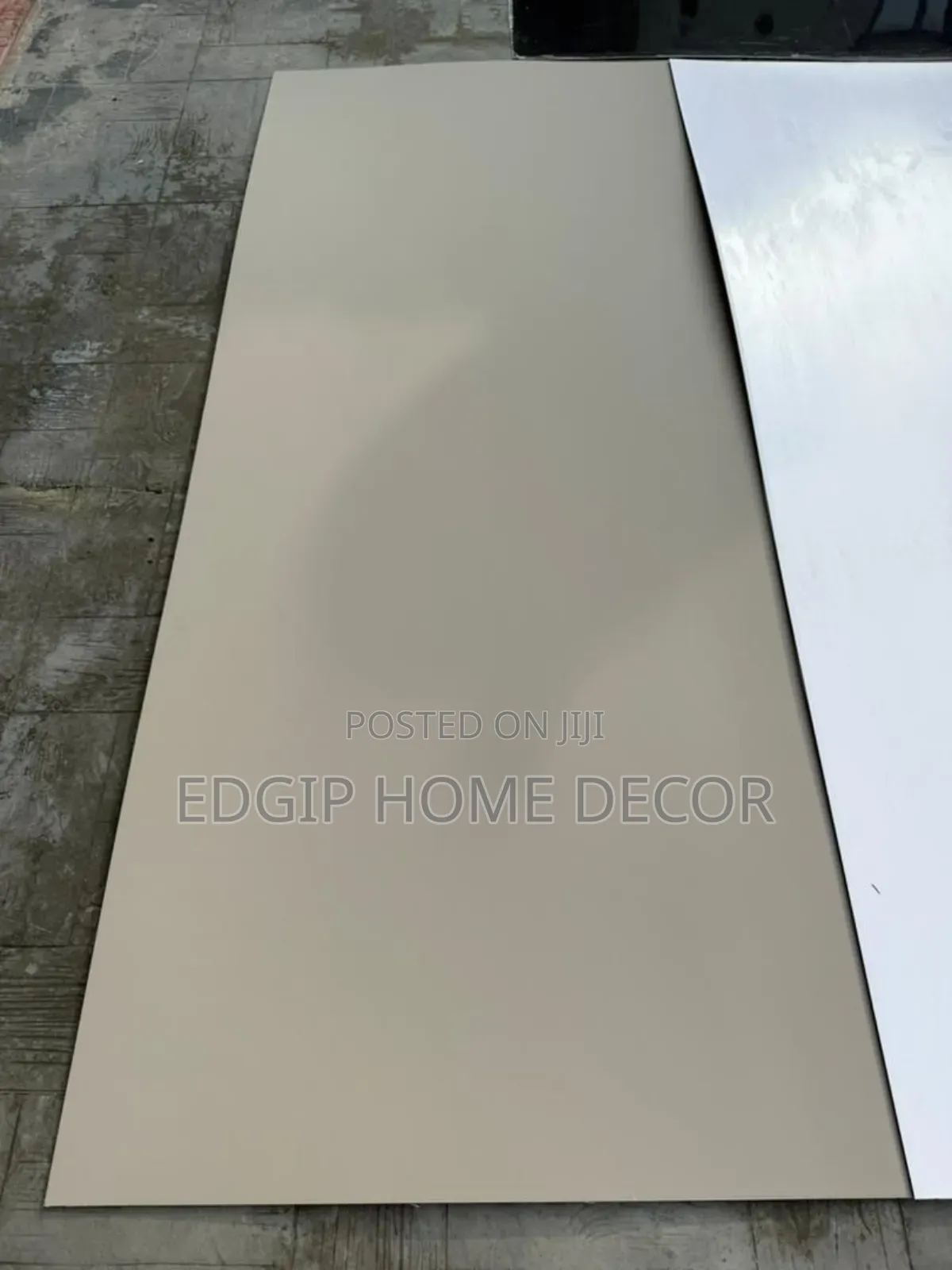 Carbon Crystal Luxe Board (4ft by 9.5ft)