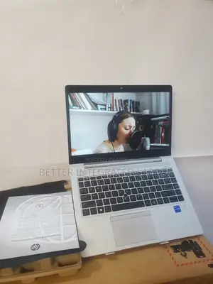 New Laptop HP EliteBook 735 G6 16GB Intel Core i5 SSD 1T