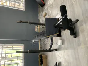 Commercial Weight Bench