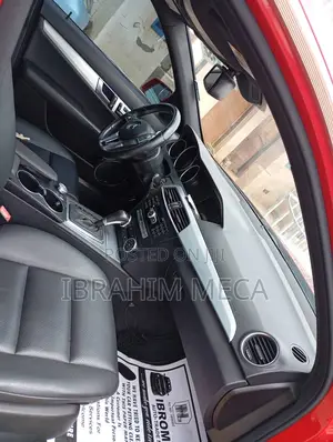 Mercedes-Benz C250 2014 Red