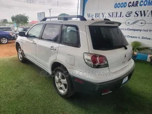 Mitsubishi Outlander 2.4 2003 White