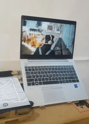 New Laptop HP ProBook 440 G7 8GB Intel Core i5 SSD 1T