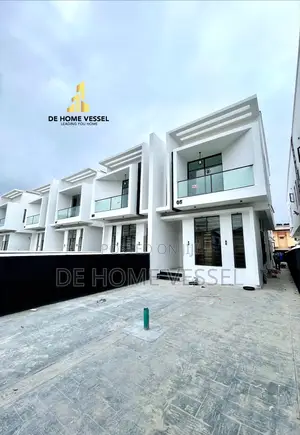 4bdrm Duplex in Idado for sale