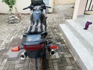 Yamaha 2000