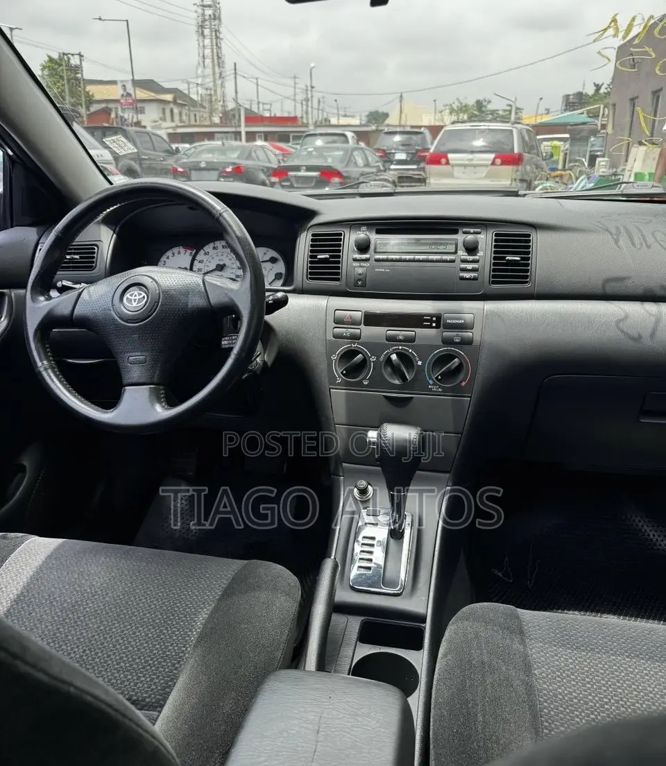 Toyota Corolla 2003 Gray