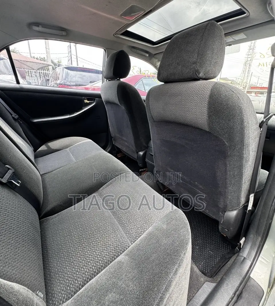 Toyota Corolla 2003 Gray