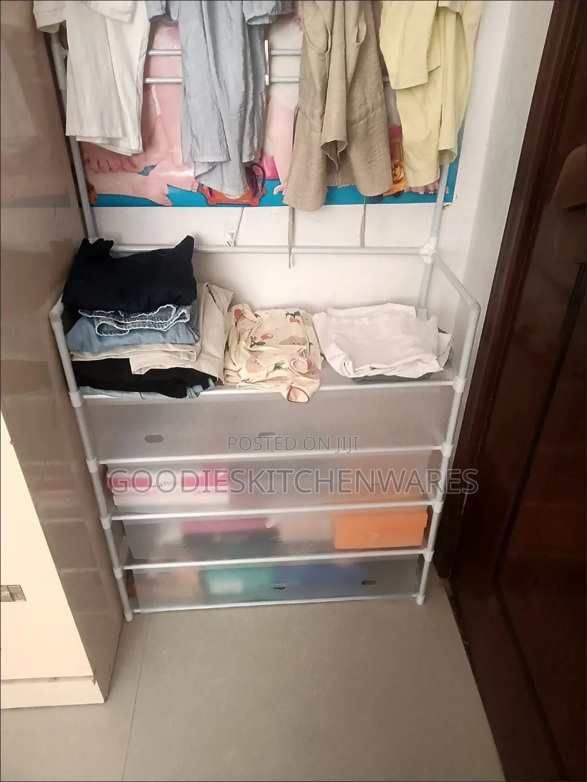 Shoe and Hat Rack With Cover