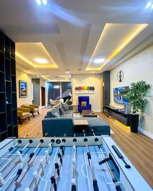 3 Bedroom Apartment Fully Automated With Basketball and Ps5