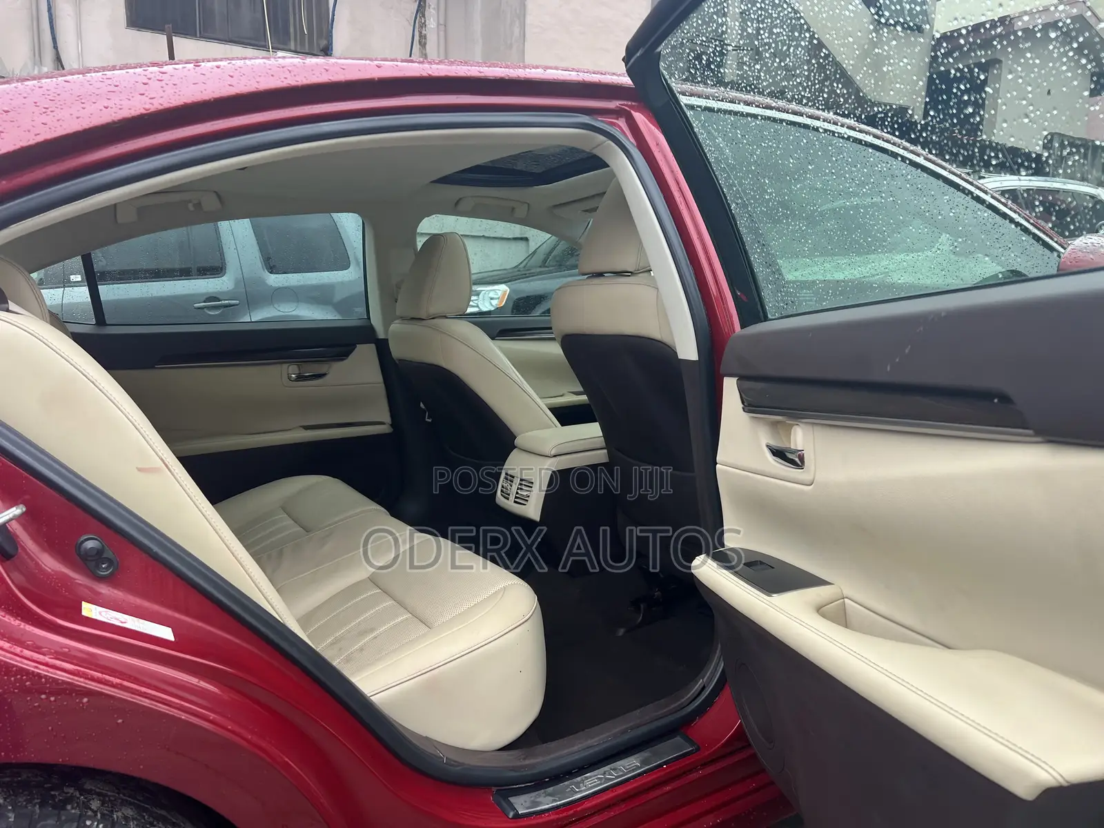 Lexus ES 350 FWD 2017 Red