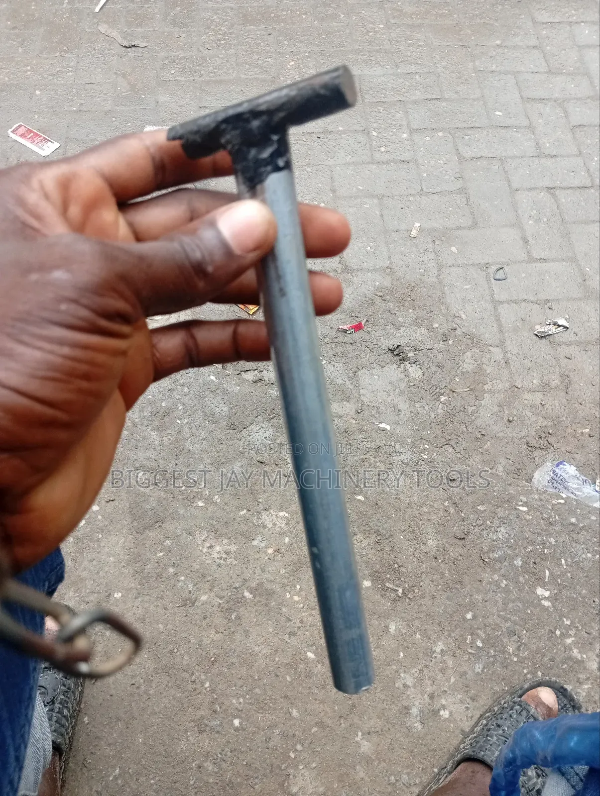 Magnetic Tracking Hammer