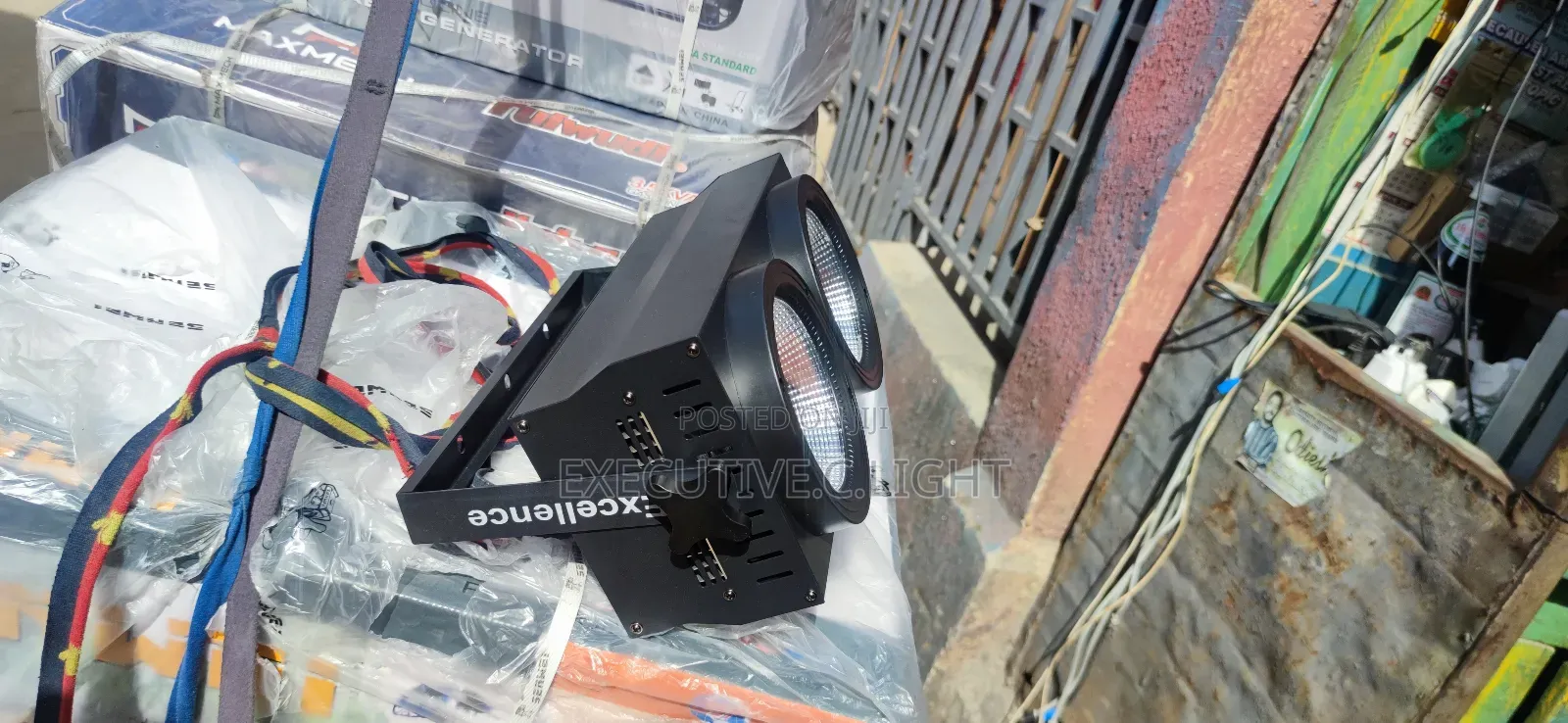 200w Two Eyes Audience Blinder Cob