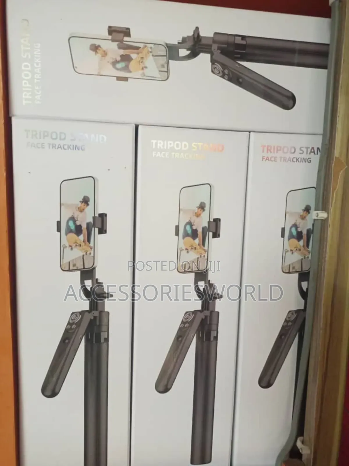 Auto Face Tracking Tripod Es-B181
