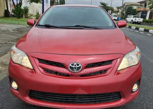 Toyota Corolla LE Special Edition 4dr Sedan (1.8L 4cyl 4A) 2013