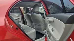 Toyota Corolla LE Special Edition 4dr Sedan (1.8L 4cyl 4A) 2013