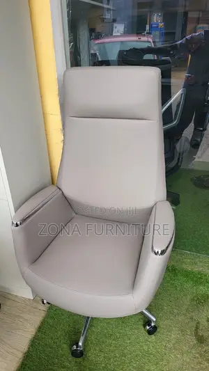 High Quality Foreign Design Executive Office Swivel Chairs