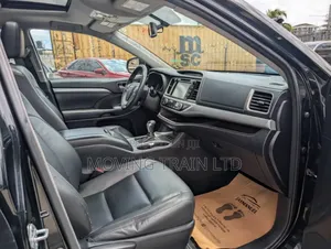 Toyota Highlander 2016 Black