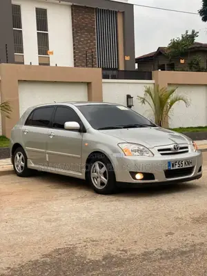 Toyota Corolla 1.6 VVT-i 2006 Gold