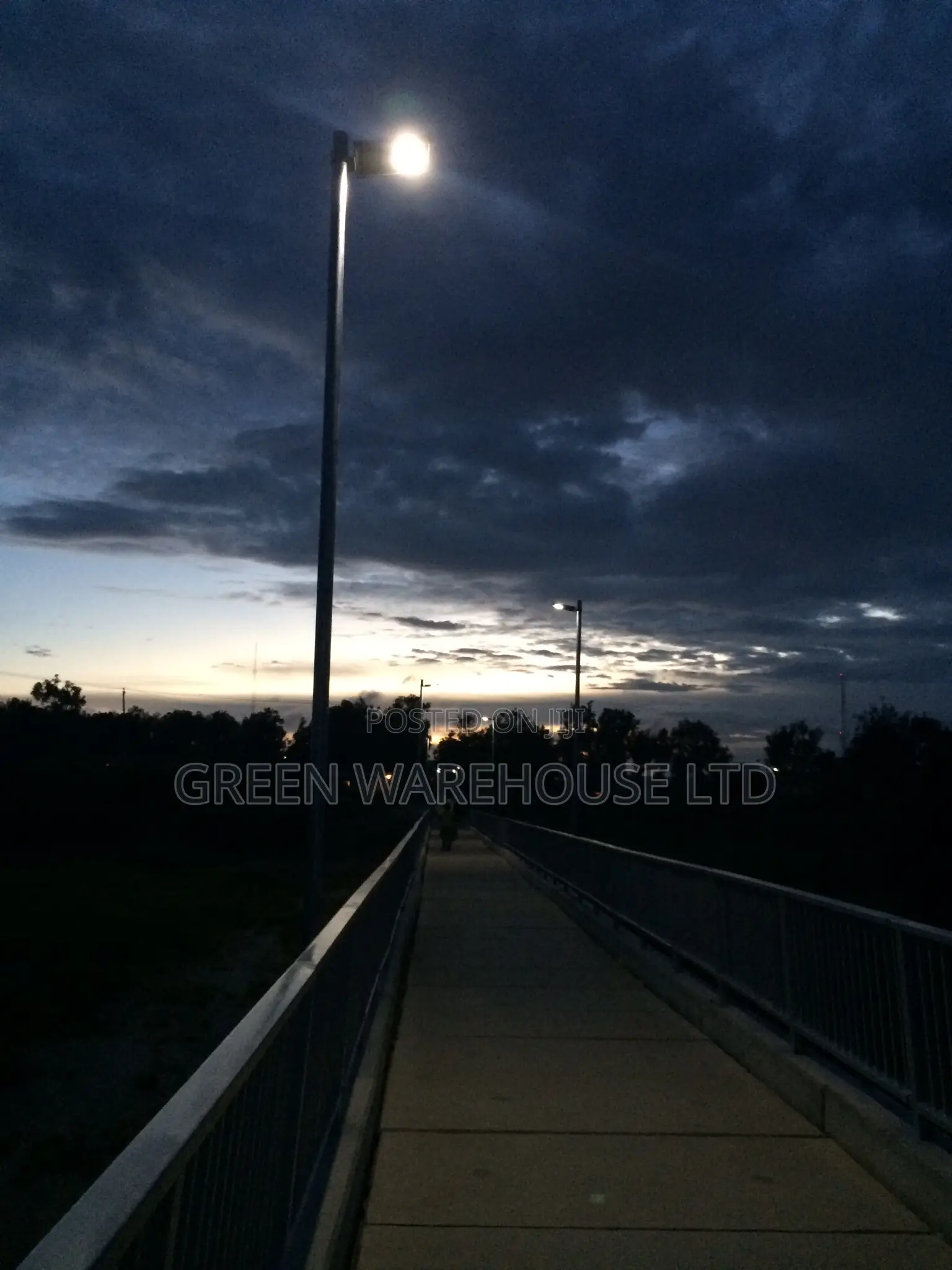Multifunctional Solar Street Light