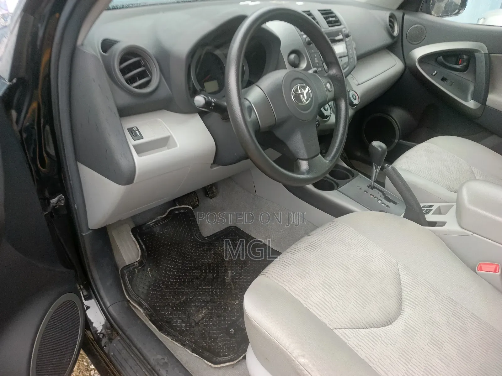 Toyota RAV4 2012 Black
