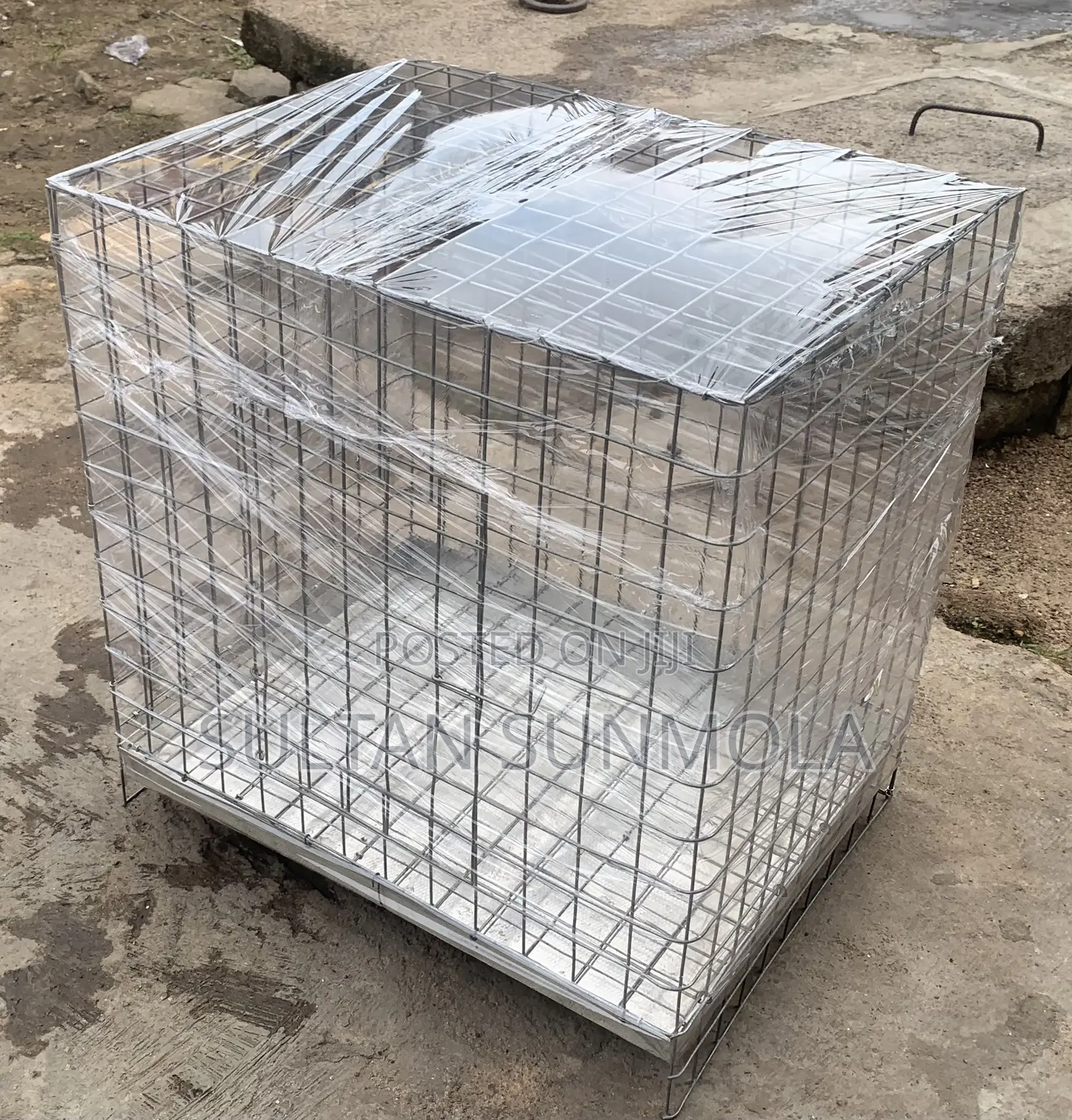 Size 4 Dog Cage for Small/Medium Dogs