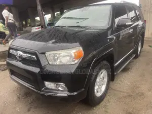 Toyota 4-Runner 2010 Black