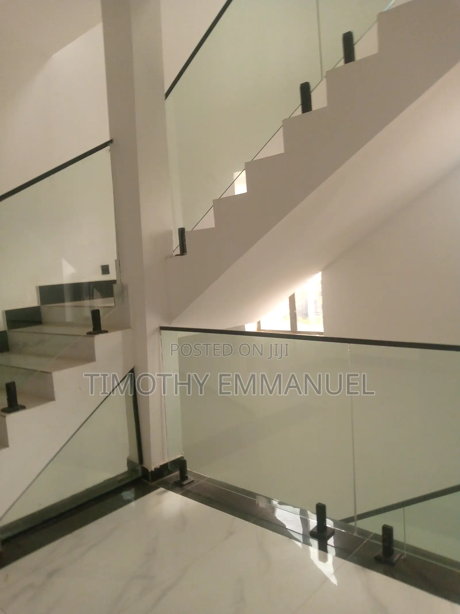4 Bedrooms Duplex With Bq