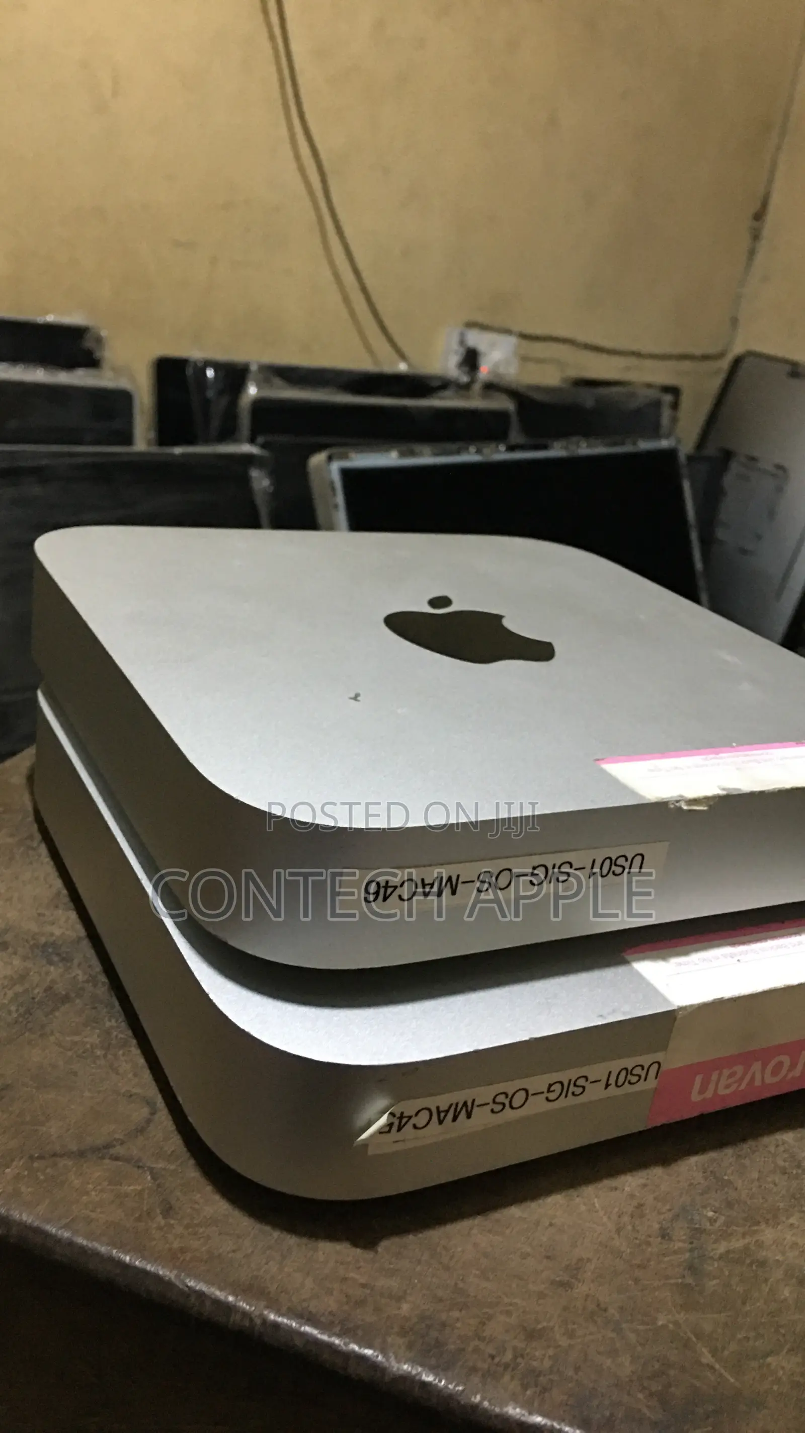 Desktop Computer Apple Mac Mini 16GB Intel Core I7 SSD 256GB