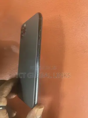 Apple iPhone 11 Pro Max 64 GB Black