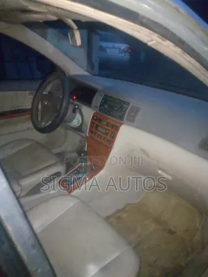 Toyota Corolla 1.8 VVTL-i TS 2006 Gold