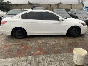 Honda Accord 2012 White