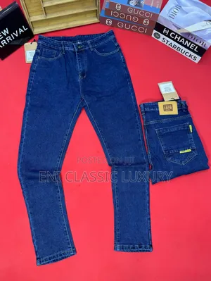 Pure Quality Luxury Men's Cargo Jeans 👖 Well Branded