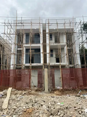 4bdrm Duplex in Ikeja for sale