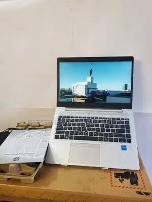 New Laptop HP EliteBook 745 G5 32GB Intel Core i5 SSD 512GB