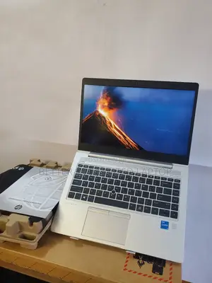 New Laptop HP EliteBook 745 G6 32GB Intel Core i5 SSD 256GB