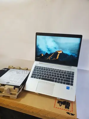 New Laptop HP EliteBook 745 G6 8GB Intel Core i5 SSD 512GB