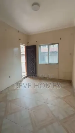 Photo - Furnished Mini Flat in Shomolu for rent
