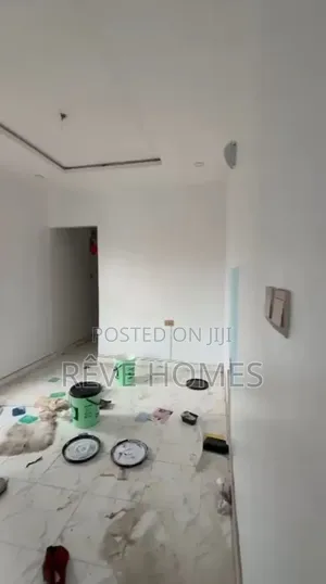 Photo - Furnished Mini Flat in Shomolu for rent