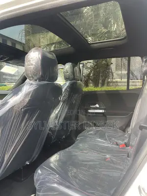 Mercedes-Benz GLB-Class 2021 White