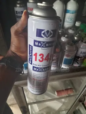 Motor Car a/C Gas