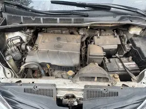 Toyota Sienna 2011 Silver