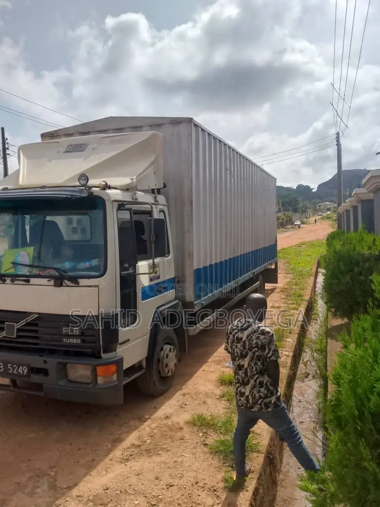 Truck for Hire Service