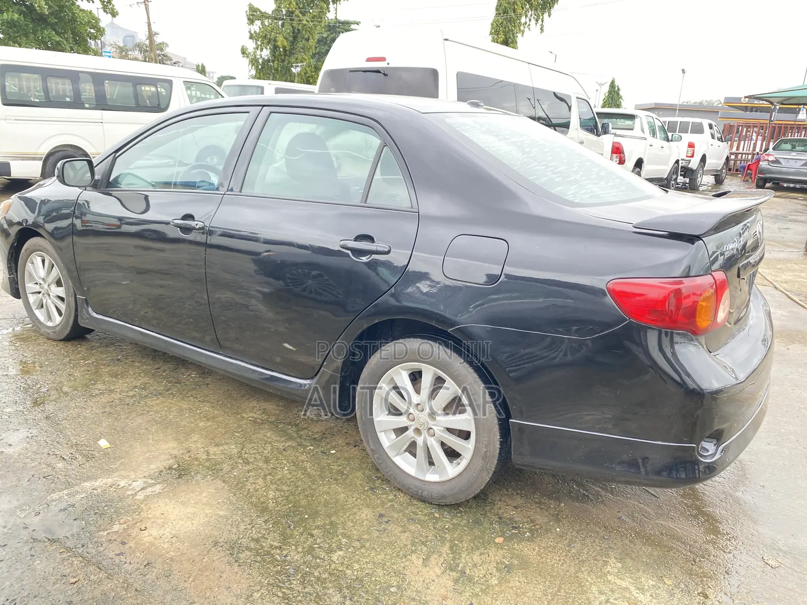 Toyota Corolla 2010 Black