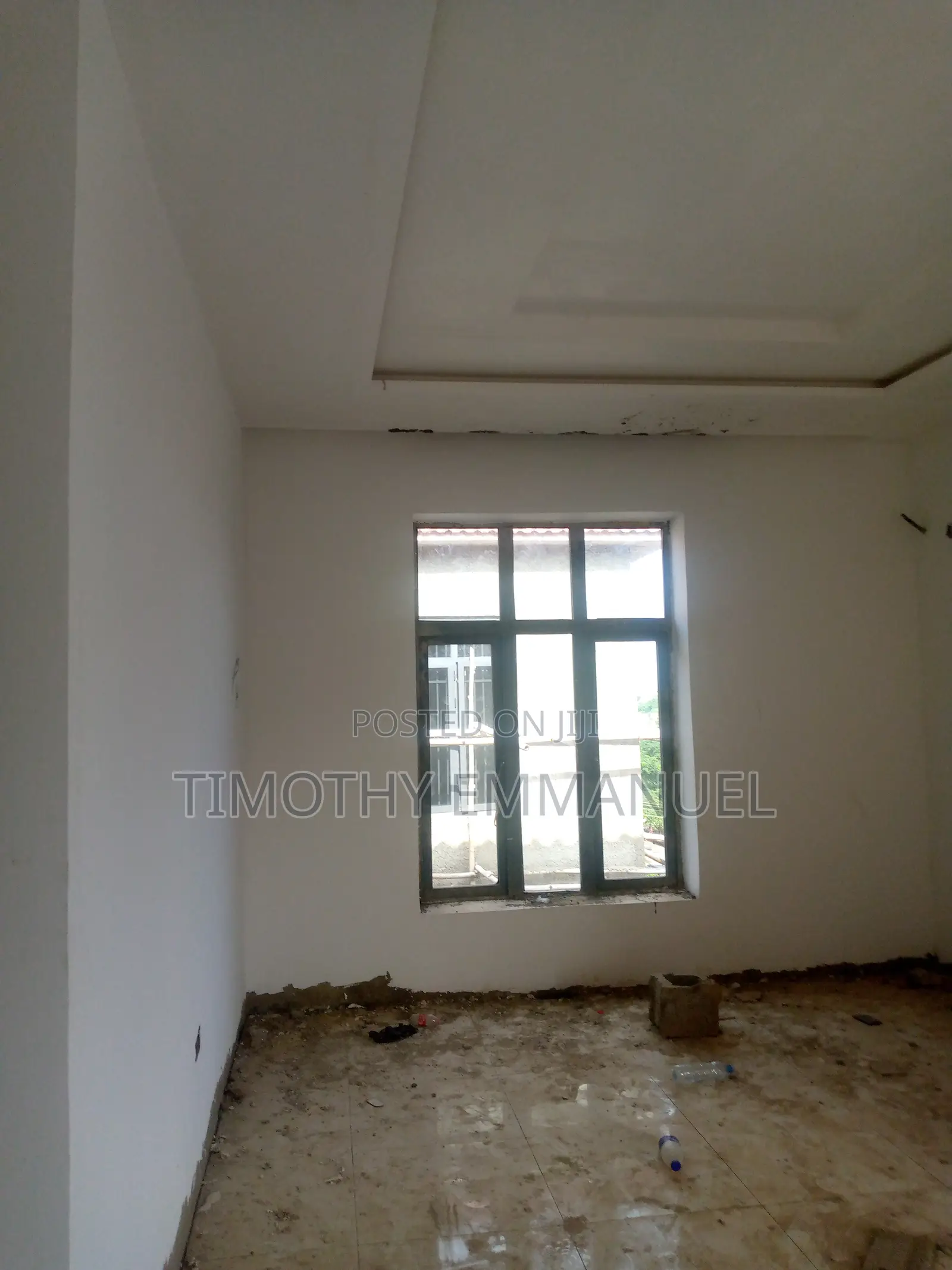6 Bedrooms Fully Detached Duplex