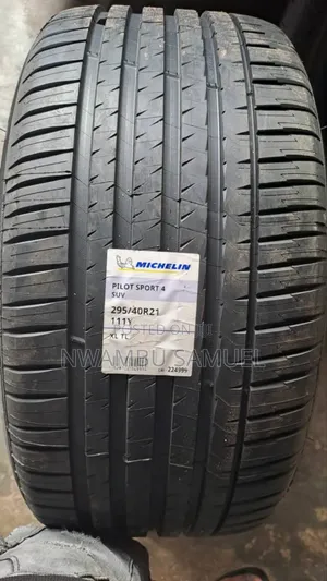 295/40r21 Michelin Tyre