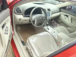 Toyota Camry LE 4dr Sedan (2.5L 4cyl 6AM) 2010 Red