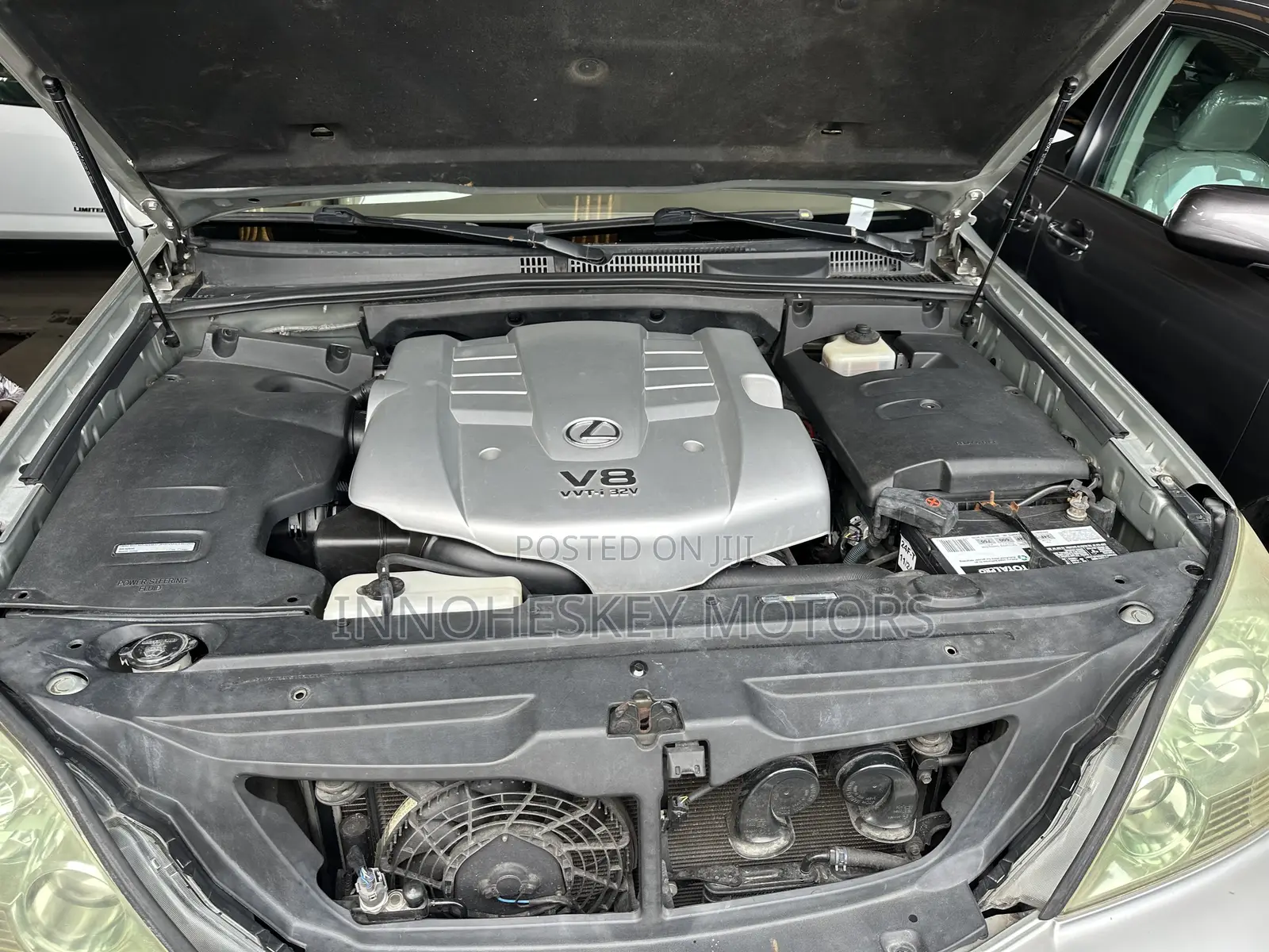 Lexus GX 470 Sport Utility 2005 Silver