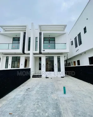 4bdrm Duplex in Idado for sale